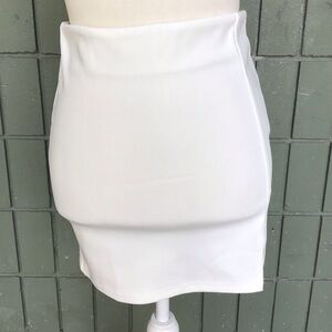 NWT Canton & Walker White Skirt with Slit- Women Size Small